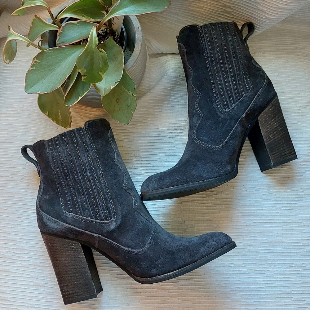 Dolce Vita Black Heeled Boots Size 10